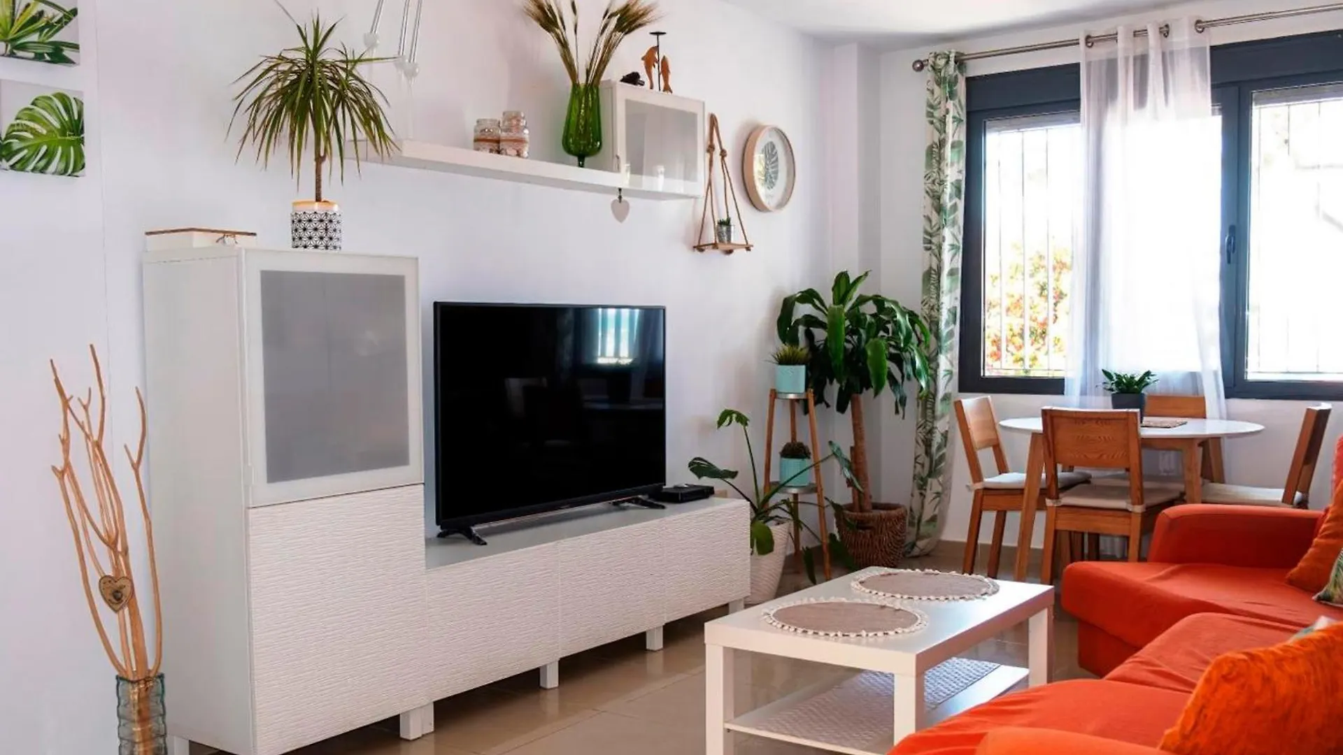 Magnifico Apartamento Frente Al Mar En Cadiz Con Plaza De Garaje Incluida 0*,  Spain