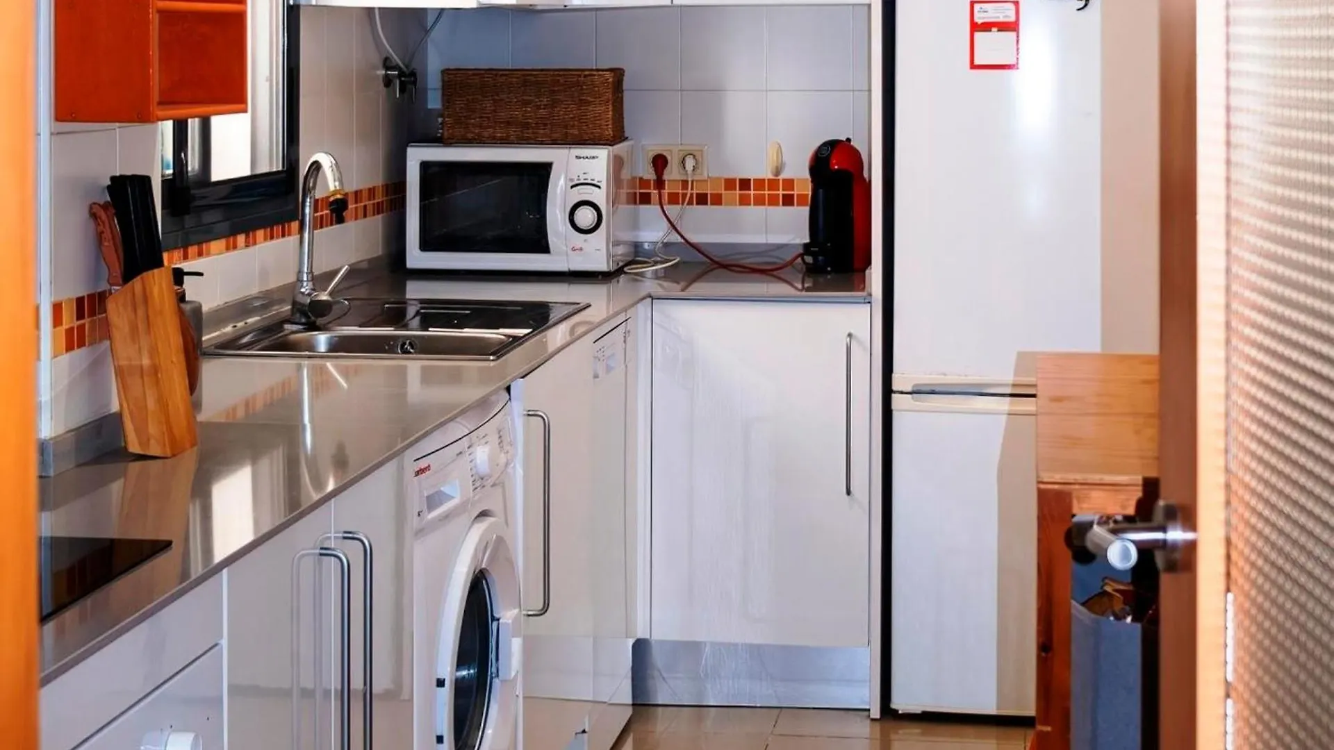 Magnifico Apartamento Frente Al Mar En Cadiz Con Plaza De Garaje Incluida Apartment