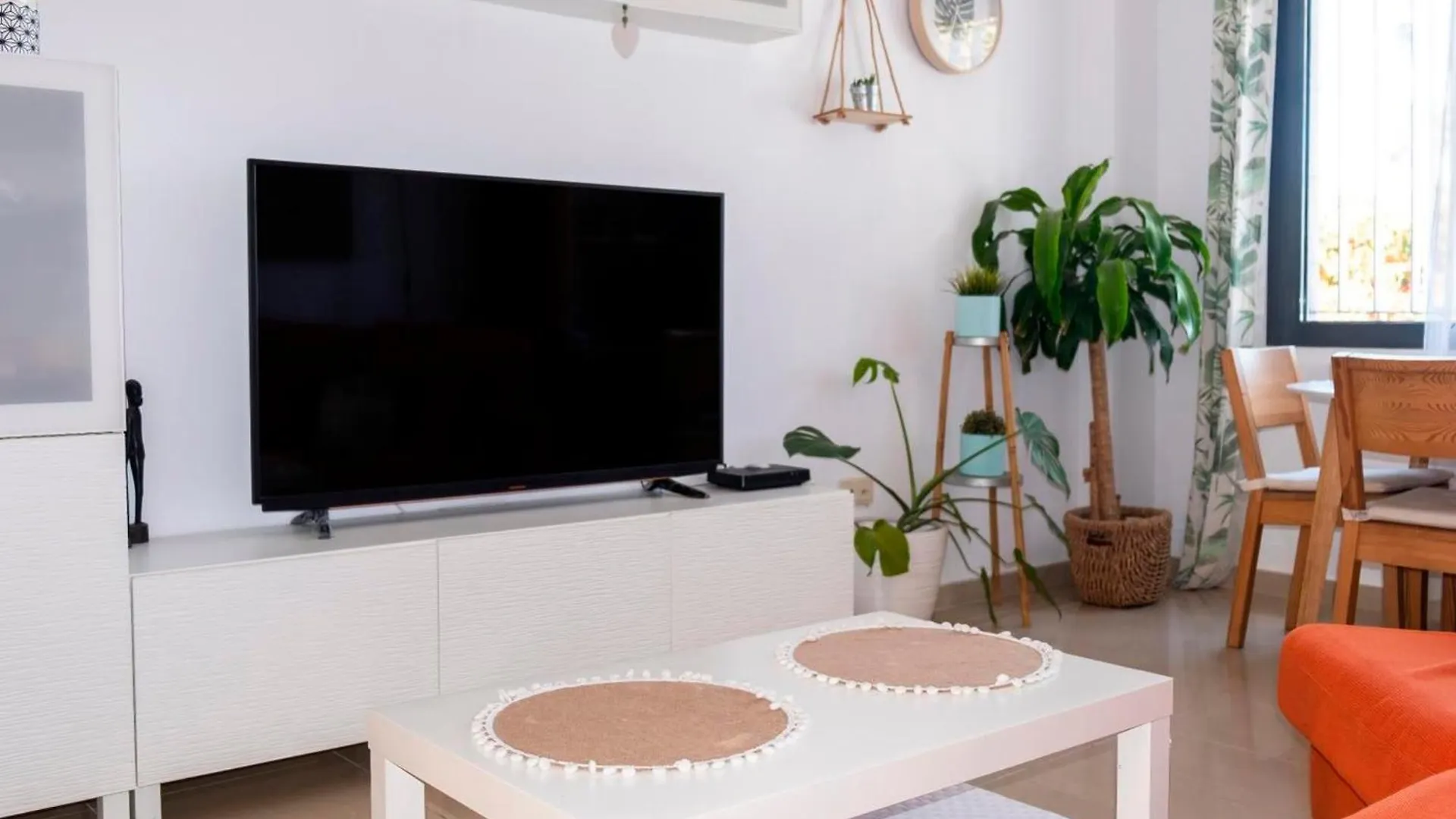 Magnifico Apartamento Frente Al Mar En Cadiz Con Plaza De Garaje Incluida Spain
