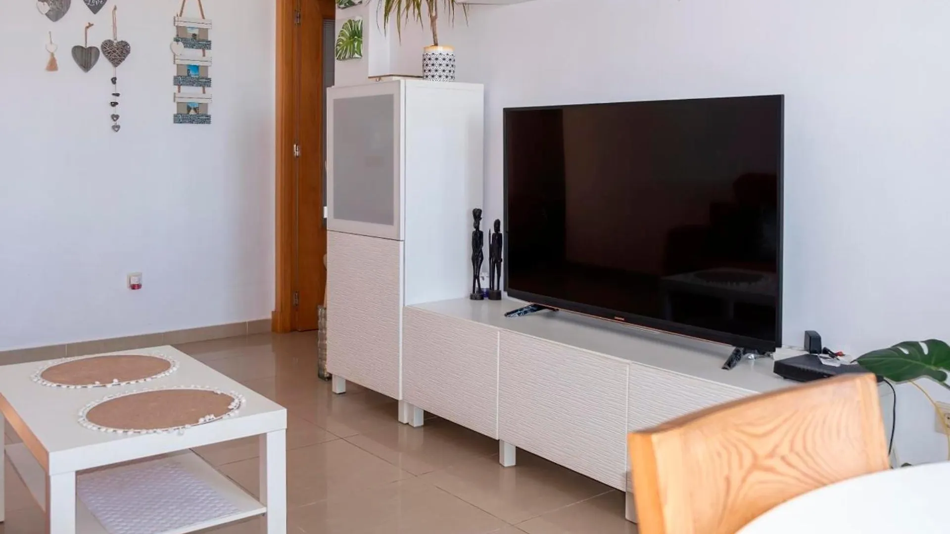 Magnifico Apartamento Frente Al Mar En Cadiz Con Plaza De Garaje Incluida Spain