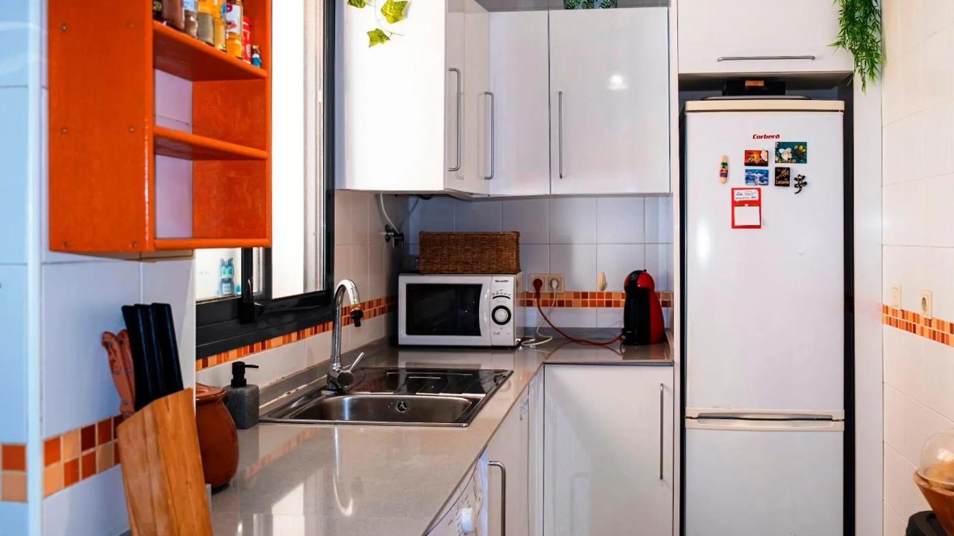 Magnifico Apartamento Frente Al Mar En Cadiz Con Plaza De Garaje Incluida 0*,